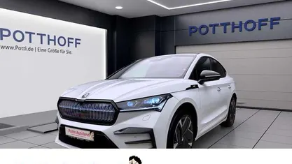 Weiss Gebraucht 2023 Skoda Enyaq iV Lounge SUV | 38.777 € (Fairer Preis)