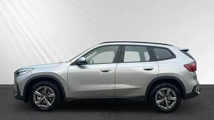 Silber Gebraucht 2025 BMW X1 Efficient Dynamics SUV | 38.490 € (Fairer Preis)