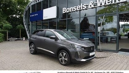 Gebraucht Peugeot 3008 Allure 145 PS (106 kW) 2024 Grau SUV