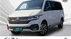 Weiß (candyweiß/ deep black perleffekt) Gebraucht 2025 VW T6.1 Comfortline Van | 57.980 € (Fairer Preis)