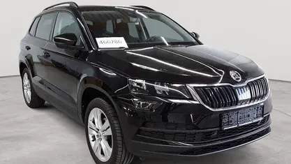 Gebraucht Skoda Karoq Style 150 PS (110 kW) 2021 Blackmagic perleffekt SUV