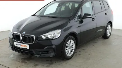 Gebraucht BMW 218 Gran Tourer Advantage 140 PS (102 kW) 2019 Schwarz Van / Kleinbus