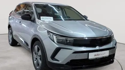 Używany Opel Grandland X 131 KM (96 kW) 2024 Srebrny SUV