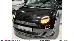 Schwarz Gebraucht 2021 Fiat 500e Action Kleinwagen | 13.650 € (Fairer Preis)