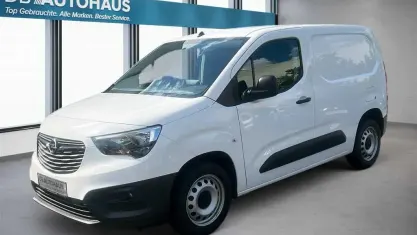 Gebraucht Opel Combo Edition 102 PS (75 kW) 2022 Weiß Van / Kleinbus