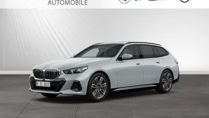 Brooklyn grau metallic Gebraucht 2025 BMW i5 M Sport Kombi | 58.644 € (Superpreis)