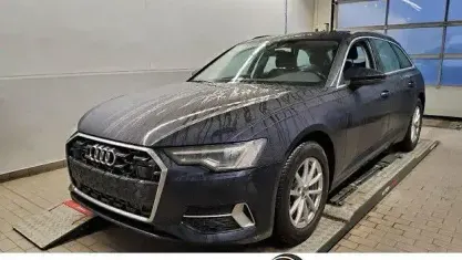 Używany Audi A6 Sport 245 KM (180 kW) 2023 Niebieski Kombi