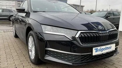 Schwarzmagic perleffekt Neu 2025 Skoda Octavia Selection Kombi | 34.990 € (Fairer Preis)