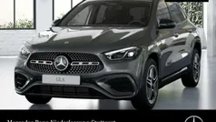 Mercedes GLA220