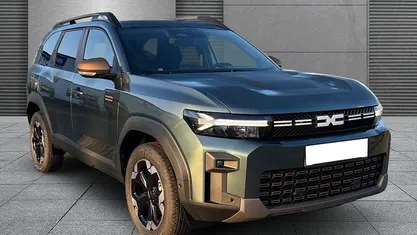 Neu Dacia Bigster Extreme 140 PS (102 kW) 2025 Zedergrün SUV