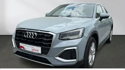 Gebraucht Audi Q2 Advanced Plus 116 PS (85 kW) 2023 Pfeilgrau perleffekt SUV