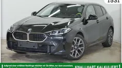 Black sapphire metallic Gebraucht 2024 BMW 118 Kleinwagen | 29.390 € (Fairer Preis)