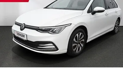 Gebraucht VW Golf VIII Active 150 PS (110 kW) 2022 Pure white Kombi