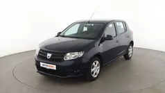 Blau Gebraucht 2015 Dacia Sandero Ambiance Kleinwagen | 6.860 € (Etwas zu teuer)