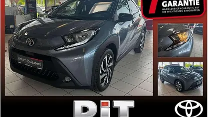 Celestite grey metallic Neu 2025 Toyota Aygo Kleinwagen | 17.590 € (Guter Preis)