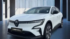 Arktisweiß (weiß) Gebraucht 2023 Renault Mégane Limousine | 22.990 € (Fairer Preis)