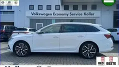 Moonweiß perleffekt Gebraucht 2021 Skoda Octavia Kombi | 25.370 € (Fairer Preis)