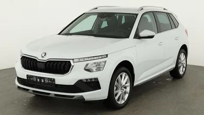 Neu Skoda Kamiq Selection 116 PS (85 kW) 2025 Moon weiß perleffekt SUV