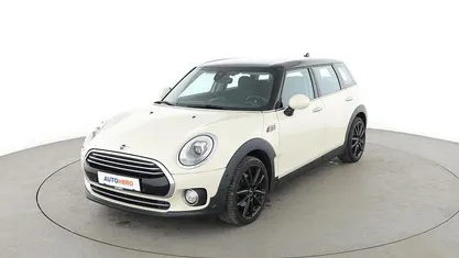Weiß Gebraucht 2016 Mini Cooper D Clubman Kombi | 12.800 € (Fairer Preis)