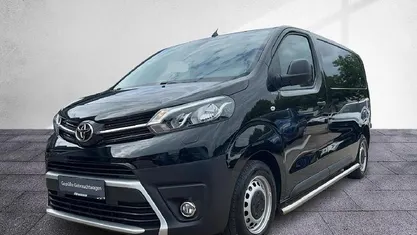 Gebraucht Toyota Proace Plus 144 PS (105 kW) 2022 Schwarz Van / Kleinbus