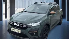 Grün Gebraucht 2024 Dacia Sandero Expression Kleinwagen | 17.989 € (Fairer Preis)