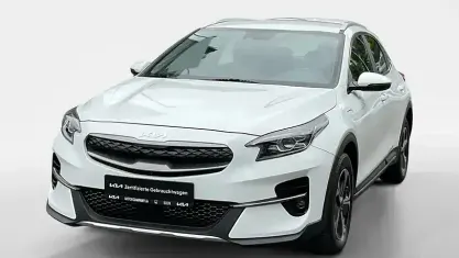 Gebraucht Kia XCeed Spirit 141 PS (103 kW) 2022 Weiß SUV