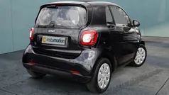 Schwarz Gebraucht 2020 Smart ForTwo Electric Drive Coupé | 8.288 € (Fairer Preis)