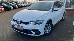 Weiß Neu 2024 VW Polo Limousine | 19.999 € (Guter Preis)