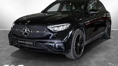 Gebraucht Mercedes GLC300 AMG 269 PS (197 kW) 2024 Metalliclack obsidianschwarz met SUV