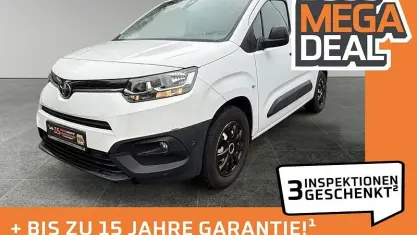 Gebraucht Toyota Proace City City 102 PS (75 kW) 2020 Schaumweiß Van / Kleinbus