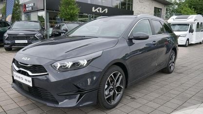 Neu Kia Ceed Sportswagon 99 PS (72 kW) 2025 Grau Kombi
