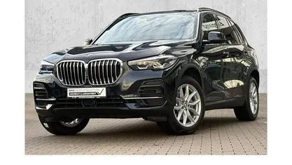 Gebraucht BMW X5 Sport Line 231 PS (169 kW) 2022 Saphirschwarz SUV