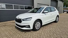 Moonweiß perleffekt Neu 2025 Skoda Fabia Selection Kleinwagen | 20.090 € (Guter Preis)