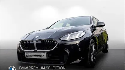 Schwarz Gebraucht 2024 BMW 120 Shadowline Kleinwagen | 27.300 € (Guter Preis)