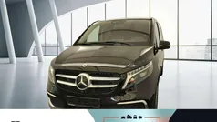 Obsidianschwarz metallic Gebraucht 2024 Mercedes V300 Van / Kleinbus | 68.990 € (Fairer Preis)