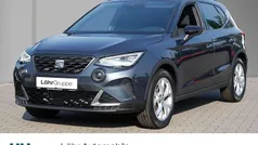Grau Gebraucht 2024 Seat Arona FR SUV | 18.980 € (Fairer Preis)