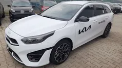 Weiß Gebraucht 2024 Kia Ceed Sportswagon 2 Kombi | 35.590 €