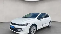 Weiß Gebraucht 2025 VW Golf VIII Goal Limousine | 33.980 € (Superpreis)