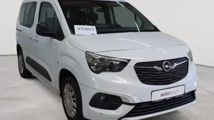Gebraucht Opel Combo Life Edition 110 PS (80 kW) 2022 Jade weiß Van / Kleinbus