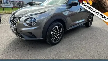 Neu Nissan Juke N-Connecta 105 PS (77 kW) 2026 Grau SUV