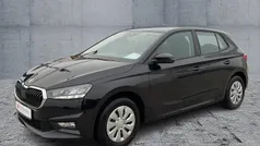 Grau Gebraucht 2024 Skoda Fabia Selection Limousine | 16.970 € (Guter Preis)