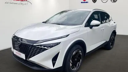 Pearl white Neu 2025 Nissan Qashqai Comfort SUV | 31.350 € (Fairer Preis)