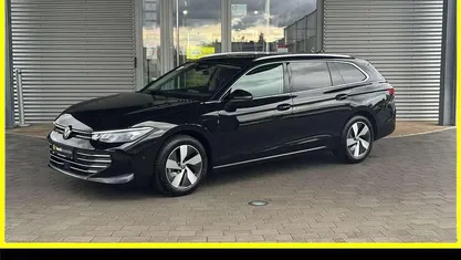 Schwarz Gebraucht 2025 VW Passat Business Kombi | 33.230 € (Guter Preis)