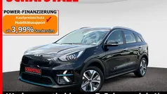 Schwarz ((abp) auroraschwarz met) Gebraucht 2022 Kia e-Niro 3 SUV | 22.979 € (Superpreis)
