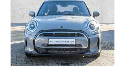 Gebraucht Mini ONE Classic 102 PS (75 kW) 2022 Moonwalk grey () Kleinwagen