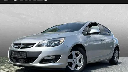 Gebraucht 2014 Opel Astra Selection Limousine | 6.190 € (Fairer Preis)