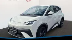 Weiß Gebraucht 2025 BYD Dolphin Comfort Kleinwagen | 26.490 € (Fairer Preis)