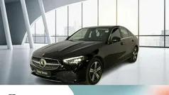 Unilack schwarz Gebraucht 2024 Mercedes C180 Avantgarde Limousine | 37.980 € (Fairer Preis)