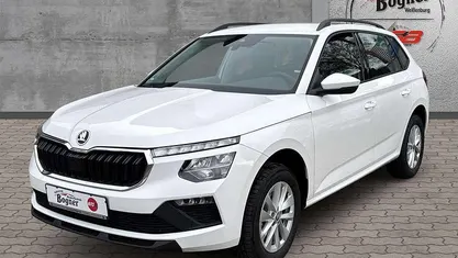 Gebraucht 2024 Skoda Kamiq Drive SUV | 23.790 € (Fairer Preis)