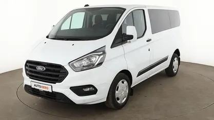 Gebraucht Ford Transit Trend 131 PS (96 kW) 2023 Weiß Van / Kleinbus